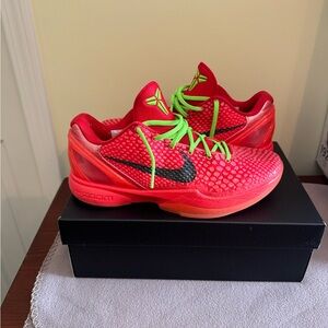 Size 10 - Nike Kobe 6 Protro Low Reverse Grinch